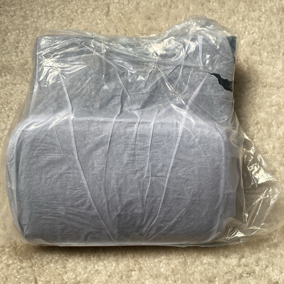 AOTA Elena Bucket Bag, Black, NWT - Picture 8 of 9